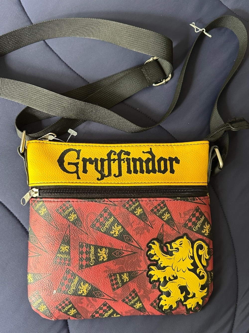 Loungefly Disney Harry Potter Gryffindor CrossBody Bag Red Yellow Black Hogwarts